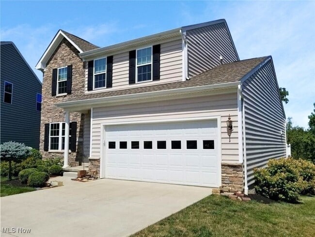 5055 Lake Forest Dr in Peninsula, OH - Building Photo - Building Photo