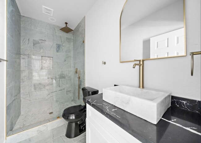 property at 1009 8th St