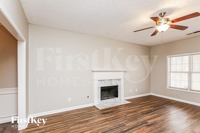 5508 Rose Ridge Ct in Flowery Branch, GA - Foto de edificio - Building Photo