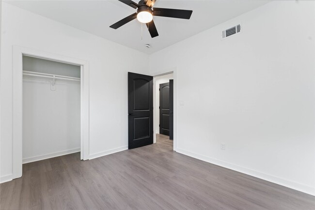 property at 414 N Carolina St