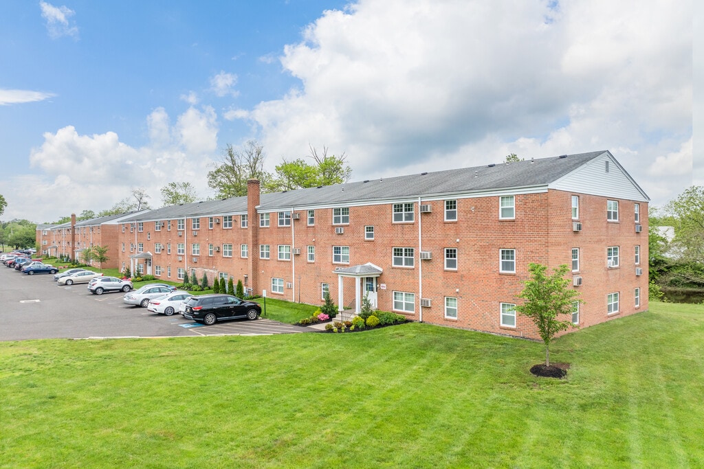 Covered Bridge Apartments in Perkasie, PA