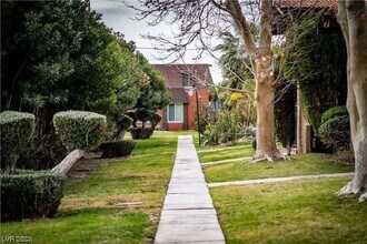 4674 Monterey Cir in Las Vegas, NV - Building Photo - Building Photo