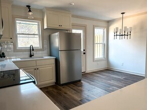 165 N Clarendon Dr in Nashville, NC - Building Photo - Building Photo