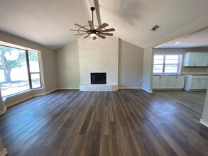5218 Green Valley Trail in San Angelo, TX - Building Photo - Building Photo