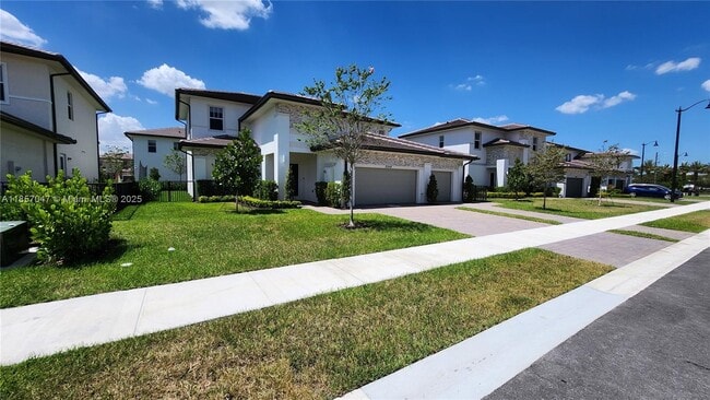 property at 12308 SW 43rd St