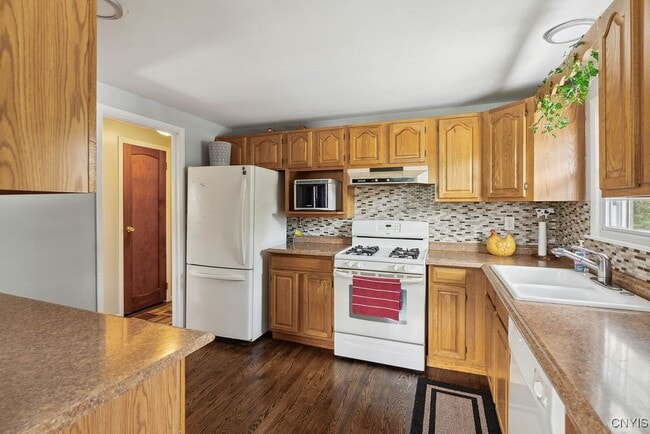 property at 4281 Polaris Course