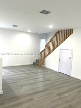 554 NW 7th St in Florida City, FL - Building Photo - Building Photo