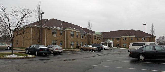 St. Marks Community in Milford, OH - Foto de edificio - Building Photo