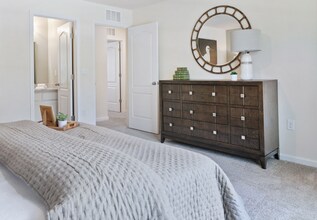 230 Aralia Ln in Jacksonville, FL - Building Photo - Building Photo