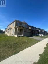 22 Brewis St in Brant, ON - Building Photo - Building Photo