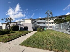 Reflections at Barbara Ann in North Hollywood, CA - Building Photo