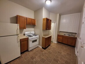 317 Peffer St, Unit 1 in Harrisburg, PA - Building Photo - Building Photo