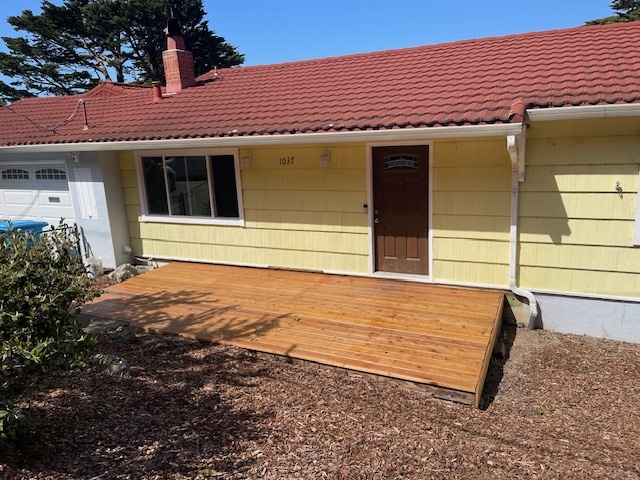 property at 1037 Monte Verde Dr