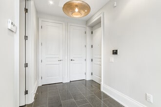 133 Hazelton Ave in Toronto, ON - Building Photo - Building Photo