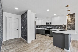 724 E Roberts Ave in Buckeye, AZ - Building Photo - Building Photo