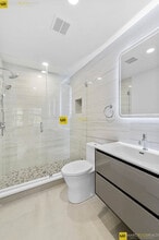 535 Newbury St, Unit 4 in Boston, MA - Building Photo - Building Photo