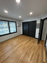 5916 N Odell Ave in Chicago, IL - Building Photo - Building Photo