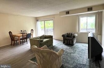 800 Stratford Dr, Unit 22 in State College, PA - Building Photo - Building Photo