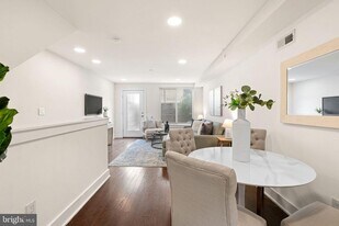 1315 N 25th St in Philadelphia, PA - Building Photo