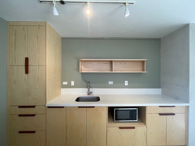 property at 2740 Kuilei St