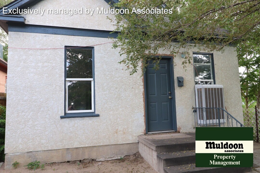1306 E 9th St in Pueblo, CO - Building Photo
