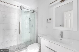 2162 E York St in Philadelphia, PA - Building Photo - Building Photo