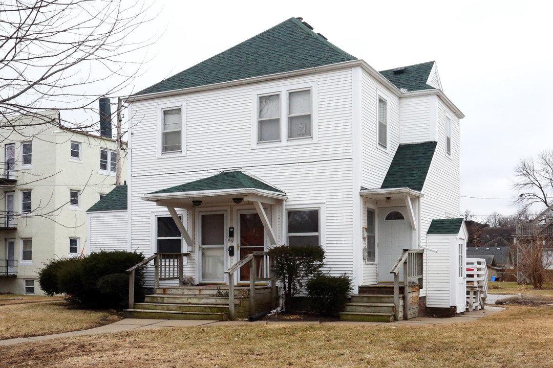 2640 Cottage Grove Ave in Des Moines, IA - Foto de edificio