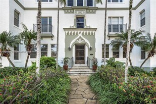 4501 Prairie Ave in Miami, FL - Building Photo