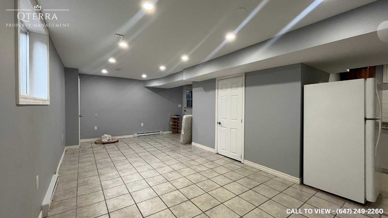 63 Martindale Cres in Brampton, ON - Building Photo