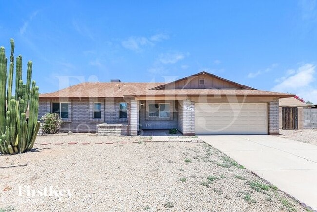 property at 3644 W Villa Rita Dr