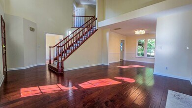 1804 Larkhill Ct in Kernersville, NC - Building Photo - Building Photo