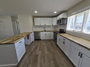 8515 Georgiana Ln in Indianapolis, IN - Building Photo - Building Photo