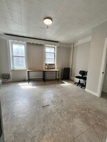 322 Baldwin Ave, Unit 6 in Jersey City, NJ - Building Photo - Building Photo