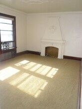 3125 N Hackett Ave, Unit 3125 N. Hackett Ave in Milwaukee, WI - Foto de edificio - Building Photo