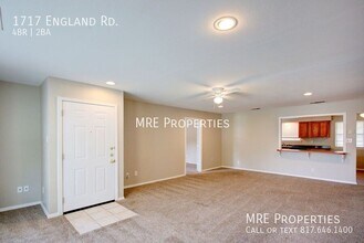 1717 England Rd in Arlington, TX - Building Photo - Building Photo