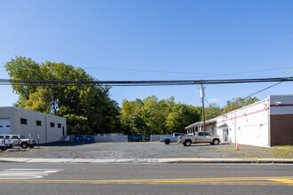 280 N Broad St in Doylestown, PA - Building Photo - Building Photo