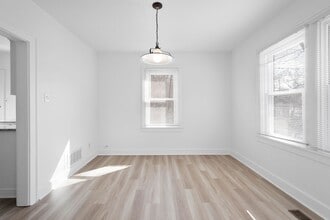 1202 Free Ln in Turtle Creek, PA - Building Photo - Building Photo