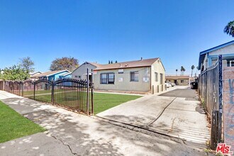 6340 10th Ave in Los Angeles, CA - Foto de edificio - Building Photo