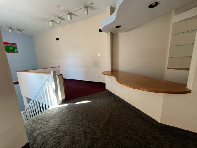 301 Bainbridge St in Philadelphia, PA - Building Photo - Building Photo