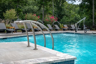 Overlook Point in Charleston, SC - Building Photo - Building Photo