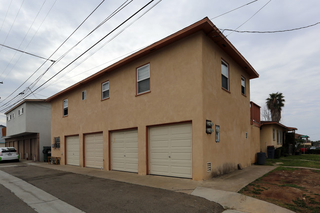 1602-1608 S Tremont St in Oceanside, CA - Building Photo - Building Photo