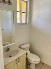 6057 SW 19th Pl in North Lauderdale, FL - Building Photo - Building Photo