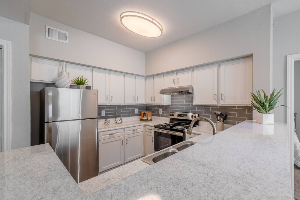 5917 Kesler Dr Apartments and Nearby Arlington Apartments