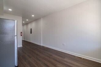 1602 Cypress St in Baltimore, MD - Building Photo - Building Photo