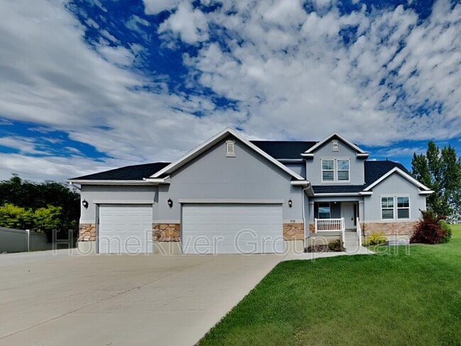 property at 708 S 80 E