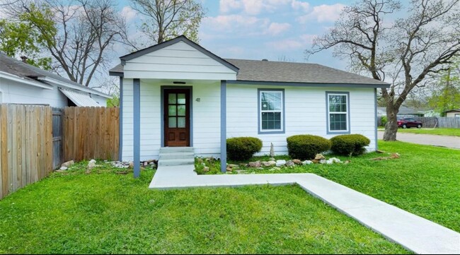 411 Harris Ave