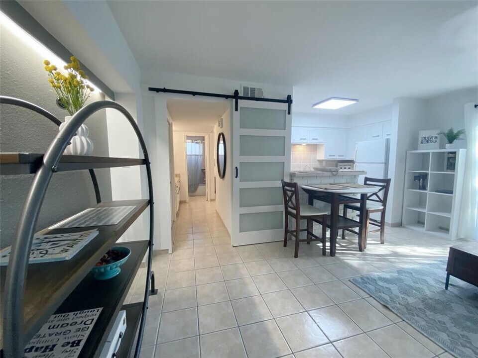 1801 Huldy St in Houston, TX - Building Photo