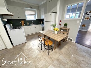 21753 Donald Ave in Eastpointe, MI - Building Photo - Building Photo