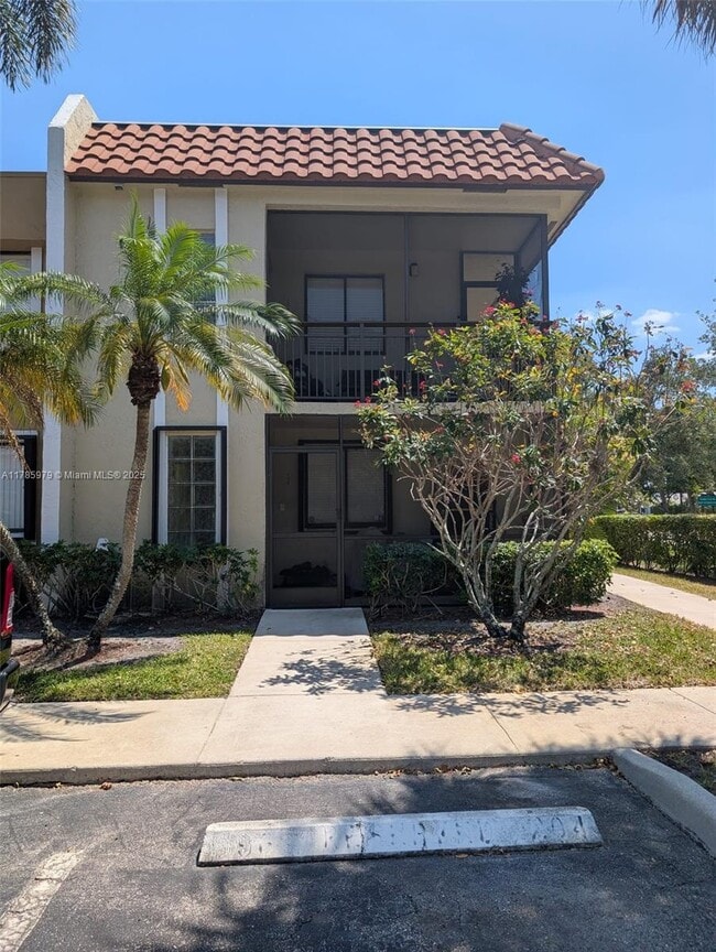 property at 440 Lakeview Dr