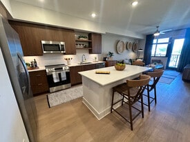 3140 SW 69th Ave, Unit A in Miami, FL - Building Photo